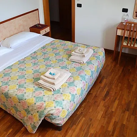 Campo Rosso Alloggio per agriturismo Civitella di Romagna
