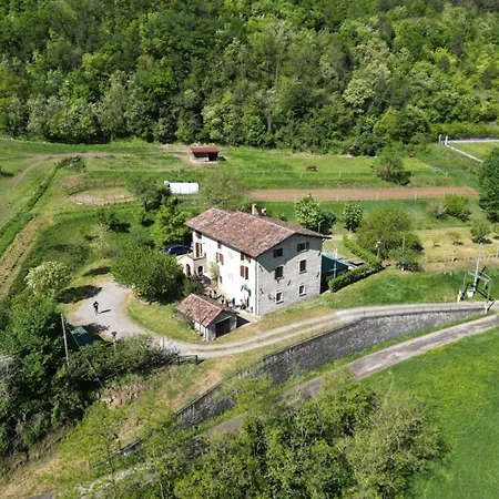 Alloggio per agriturismo Campo Rosso Civitella di Romagna