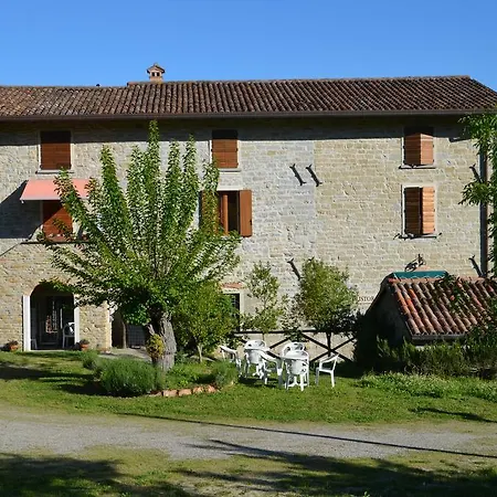 Campo Rosso Alloggio per agriturismo *